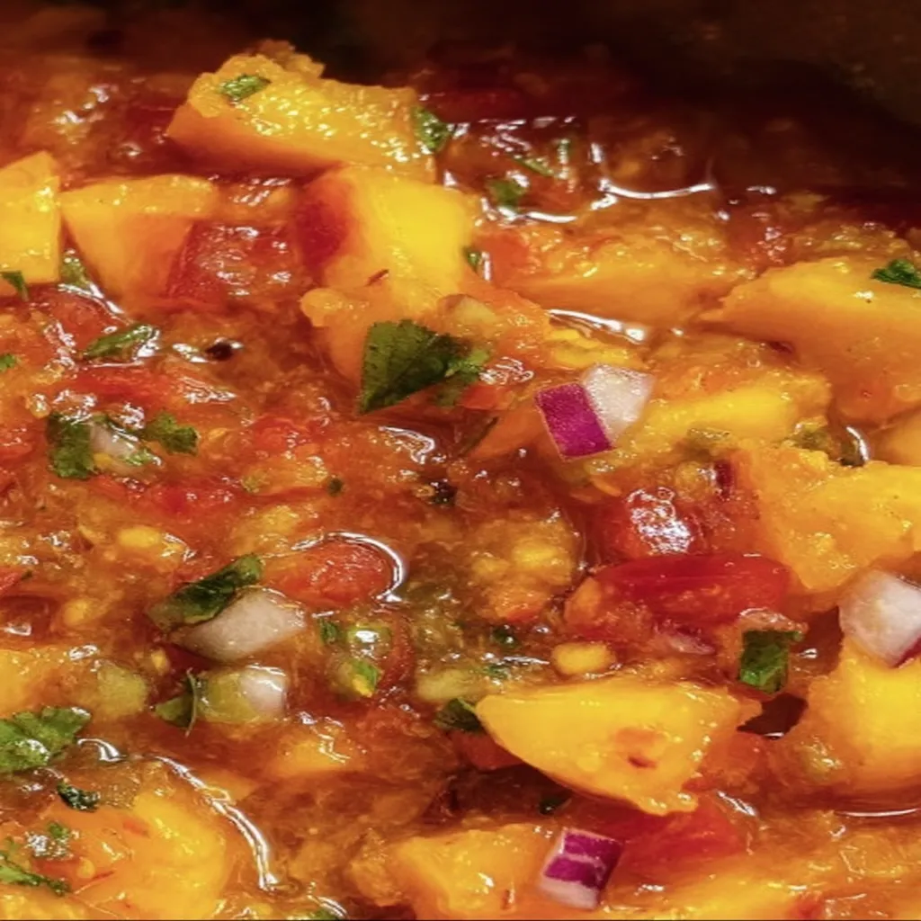 sweet and spicy, peach salsa, flavorful, fresh ingredients, delicious tanginess