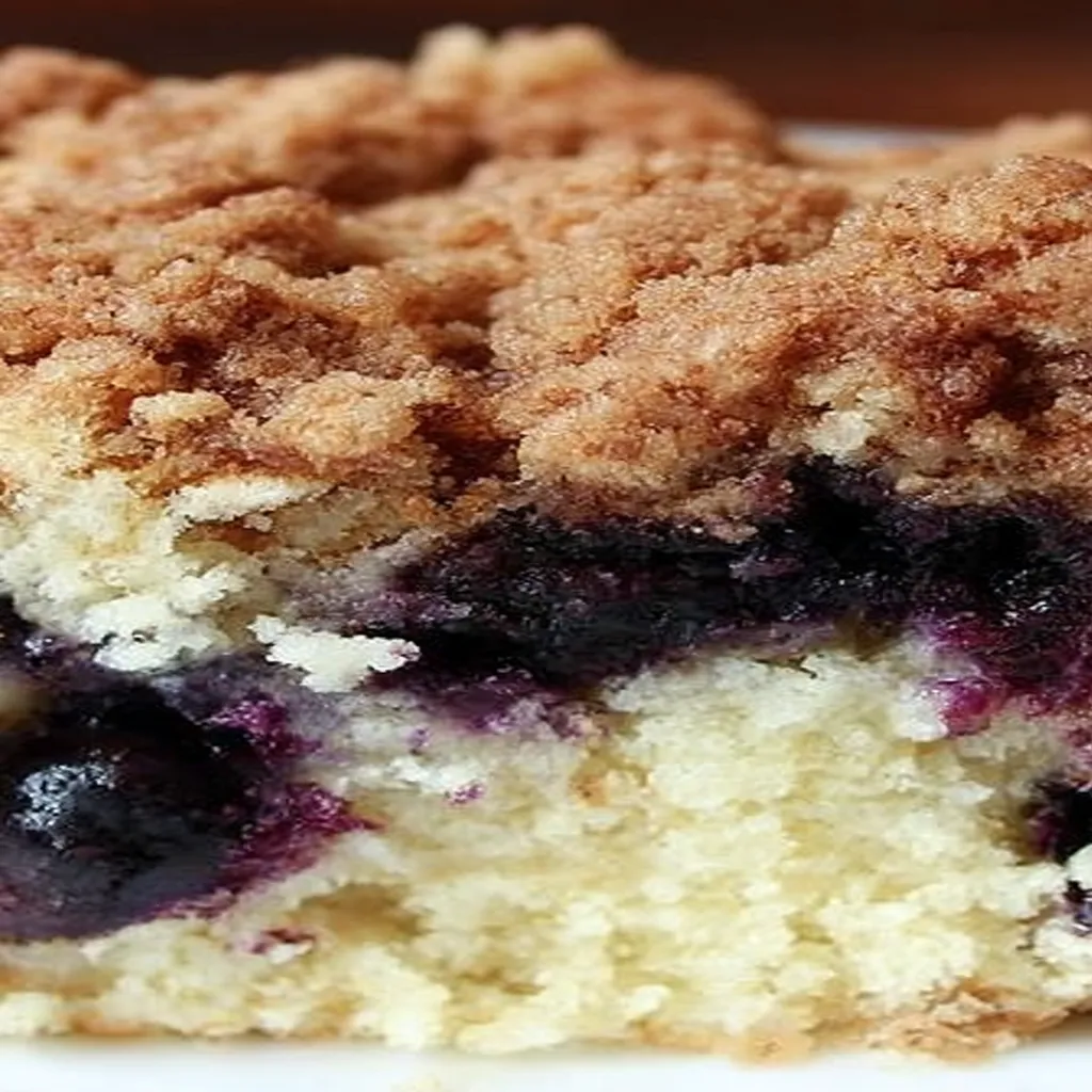 brown sugar, blueberry coffee cake, delicious, moist, crumbly, sweet, fruity flavor