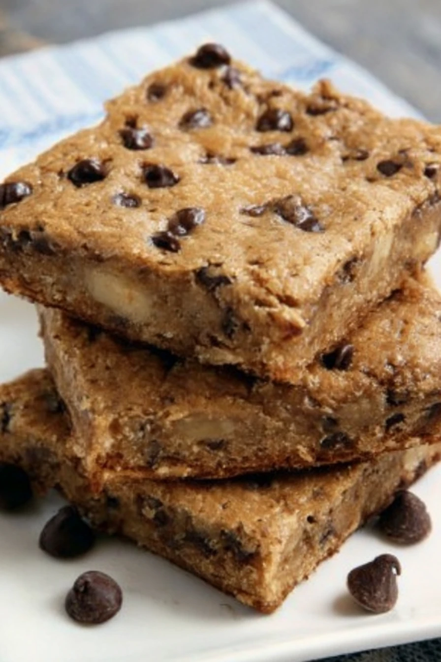 chocolate chip banana bars, decadent, moist, sweet, indulgent, delicious, homemade, baked goods