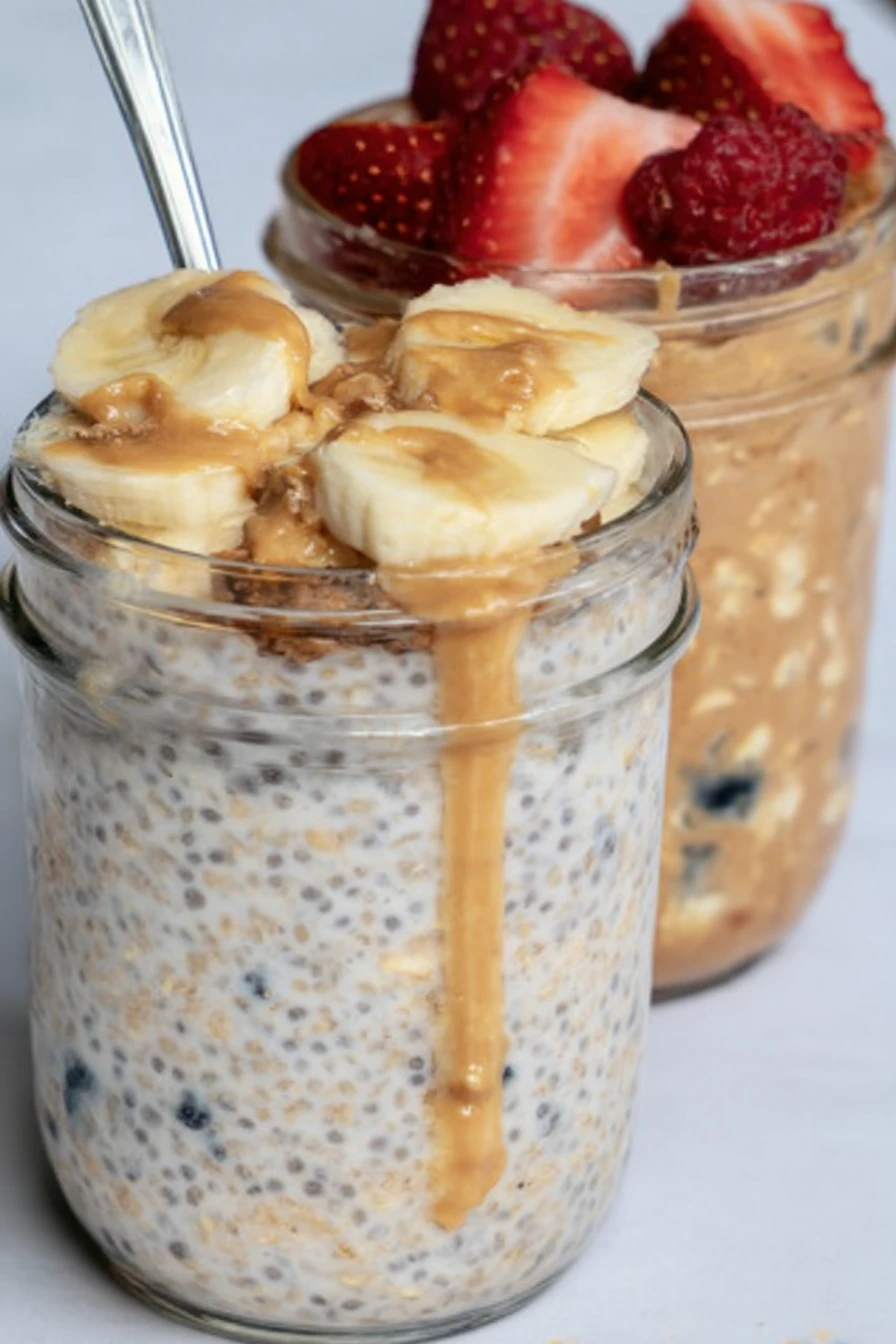 High-protein, overnight oats, nutritious breakfast, creamy texture, delicious flavors